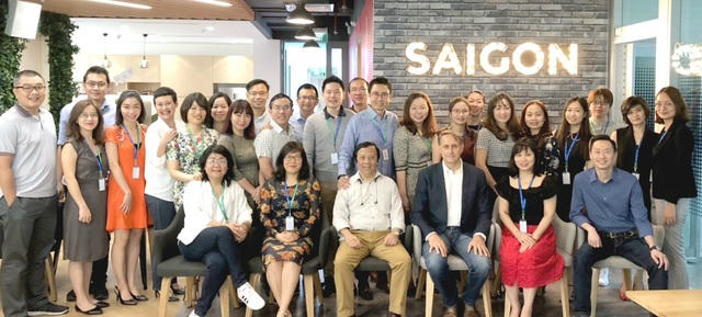 Manulife Việt Nam gắn kết nhân viên trong thời đại công nghệ số - 2