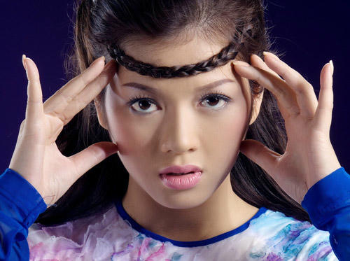 Người đẹp Lý Nhã Kỳ