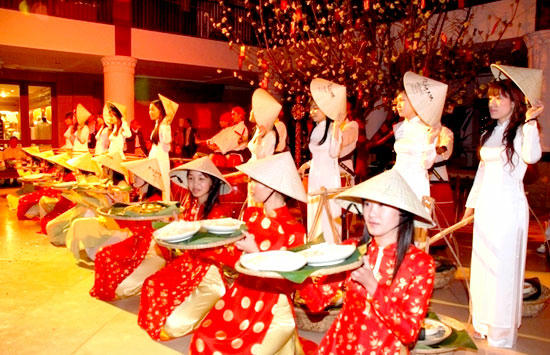 Rộn ràng đón Xuân