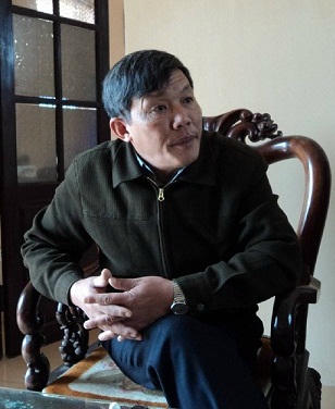 Ông Đinh Văn Lý hiệu trưởng trường THPT Nguyễn Đức Thuận (huyện Vụ Bản, Nam Định)