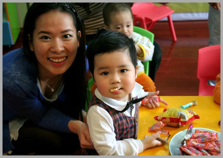 Chị Quỳnh Phương và bé Anh Phi