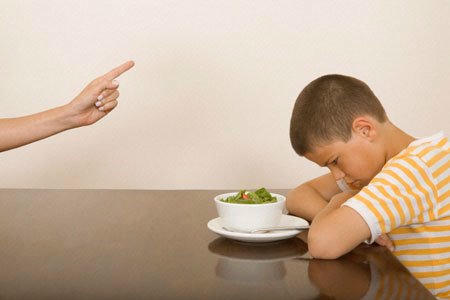 Làm sao để bé thích ăn? Ảnh minh họa