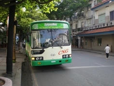 Việc sử dụng xe buýt chạy bằng nhiên liệu sạch là mục tiêu mà thành phố đang hướng tới. Ảnh chỉ có tính minh họa