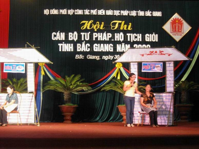 Hội thi “Cán bộ tư pháp, hộ tịch giỏi” tỉnh Bắc Giang.