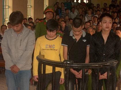 4 tên cướp xe ôm trong phiên tòa lưu động ở Bắc Ninh.