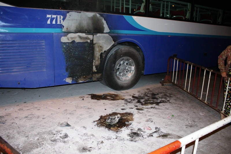 Chiếc xe khách bị cháy tại bến xe Miền Đông