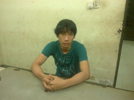 Đối tượng tại cơ quan công an.