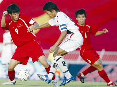 Mua bản quyền truyền hình các giải bóng đá trong 20 năm AVG có vi phạm luật cạnh tranh?