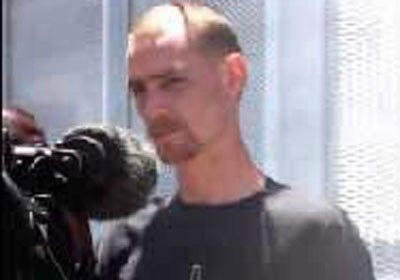 Thủ phạm Edward Grimsley là một con nghiện