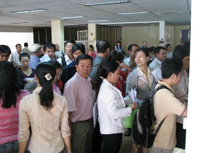 Rất nhiều “đại gia” đăng ký thất nghiệp cùng nhóm đối tượng  “nghèo”.