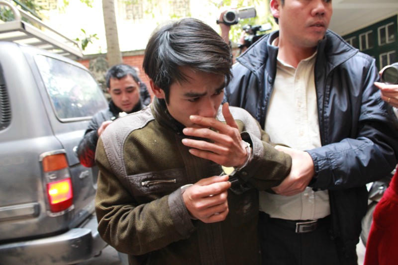 Cơ quan cảnh sát điều tra Công an TP. Hà Nội đang tiến hành làm thủ tục và di lý đối tượng Nguyễn Hữu Dưỡng về Hà Nội để phục vụ công tác điều tra mở rộng.