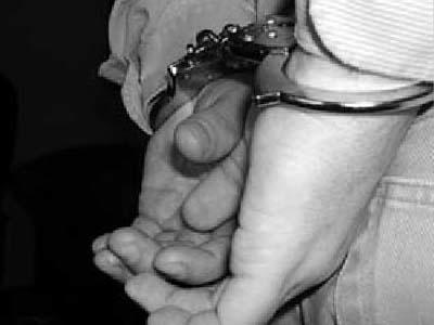 Dù đã thay tên, đổi họ nhưng cuối cùng kẻ thủ ác vẫn sa lưới pháp luật. Ảnh minh họa