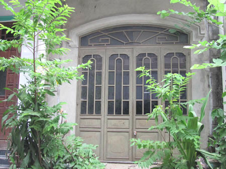 Ngôi nhà của kẻ bắt cóc con mình