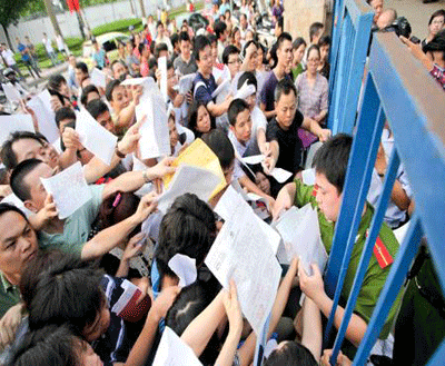 Người nhập cư quá đông khiến chất lượng sống Hà Nội giảm sút