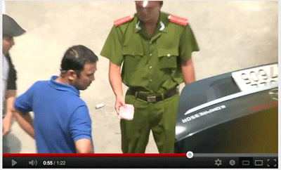 ảnh trích từ đoạn phim khiến nhiều người nghi ngờ