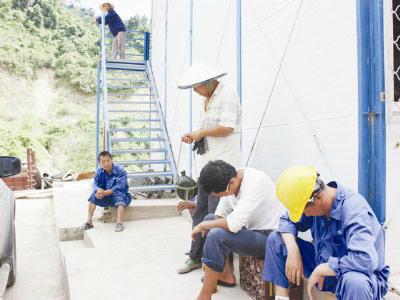 Lao động Trung Quốc làm việc tại Bình Phước. Ảnh minh họa từ VnExpress.