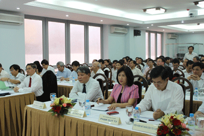 Hội nghị Sơ kết công tác ngành Tư pháp 6 tháng đầu năm và nhiệm vụ, phương hướng 6 tháng cuối năm 2012 đã được tổ chức hôm qua (16/7) tại 3 điểm cầu trực tuyến TP.Hà Nội, TP.Đà Nẵng và TP.HCM.