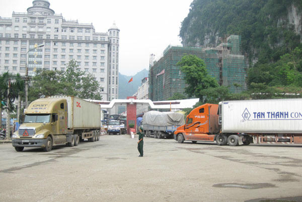 Cửa khẩu Tân Thanh (Lạng Sơn). 