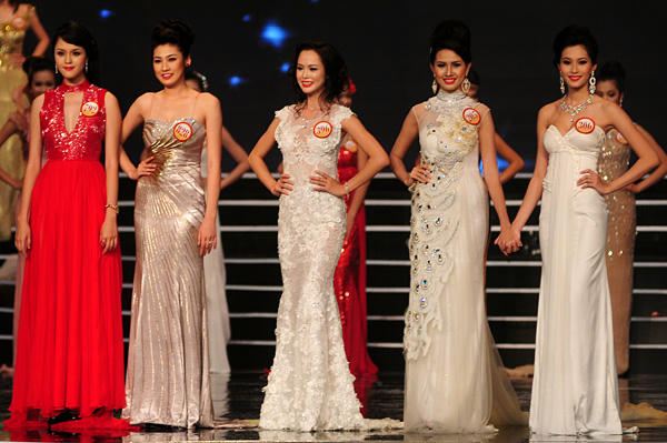 Top 5 người đẹp HHVN 2012.