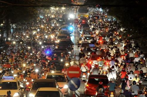 Hà Nội có mật độ dân số quá lớn