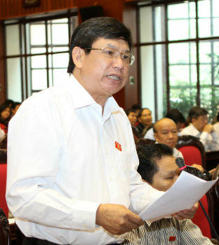 ĐB Lê Nam (Thanh Hóa): “Hạn chế nhập cư nội thành Hà Nội giờ đã cấp bách lắm rồi, không hạn chế thì không biết sắp tới Thủ đô sẽ thế nào?”