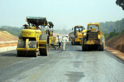 Quy trình “cắt phế” giờ đây được thiết kế gần như mô hình tháp trong bán hàng đa cấp. (Ảnh chỉ có tính minh họa)
