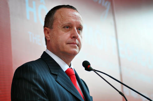 CEO Techcombank Simon Morris