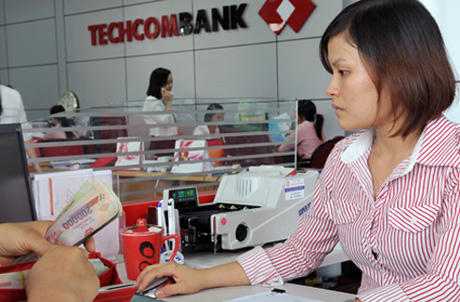 Năm ngoái, thưởng Tết của Techcombank vẫn khoảng 2-4 tháng lương.