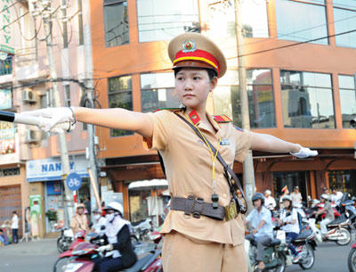 Nữ CSGT sẽ được tăng cường