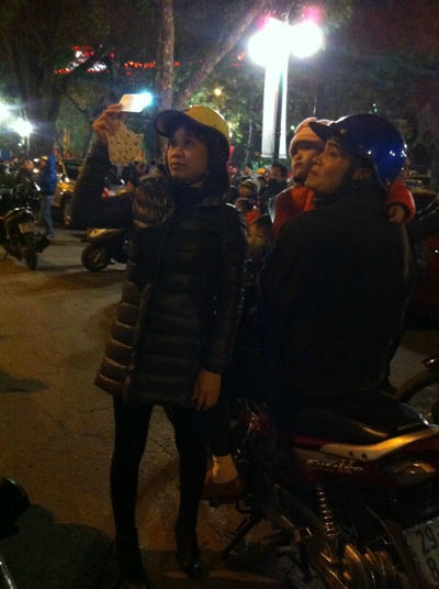 Mọi người cùng ghi lại những hình ảnh đáng nhớ này