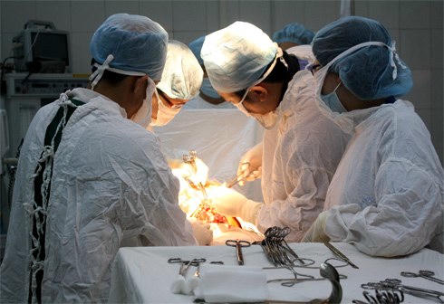 Còn rất nhiều bác sĩ giữ được cái tâm trong sáng khi hành nghề y. Ảnh minh họa.