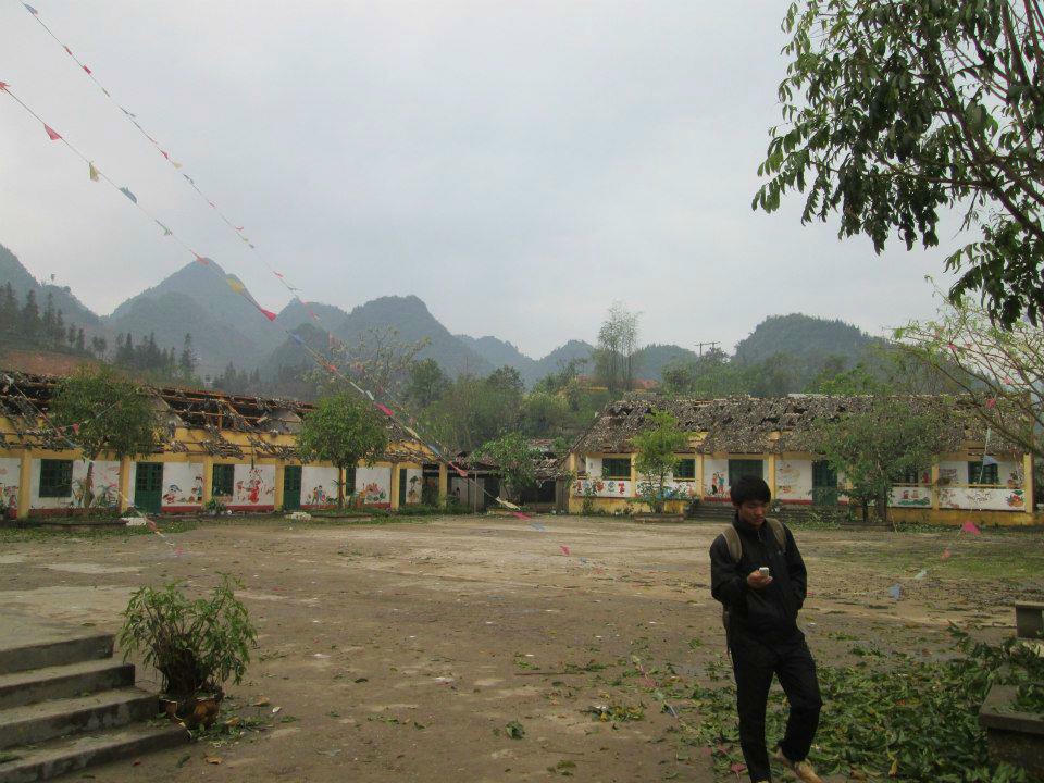  Trường tiểu học Số 1 Mường Khương tan hoang không còn một viên ngói.