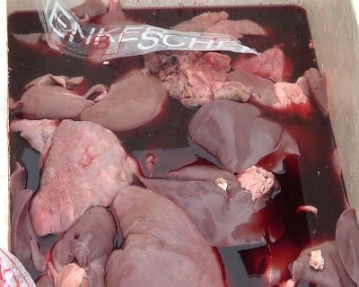 Số nội tạng thối bị bắt giữ