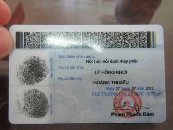 Phần ghi tên cha mẹ trên CMND mới.