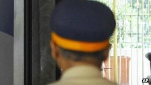 Một cảnh sát Ấn Độ.