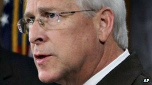 Thượng nghị sỹ Roger Wicker. 