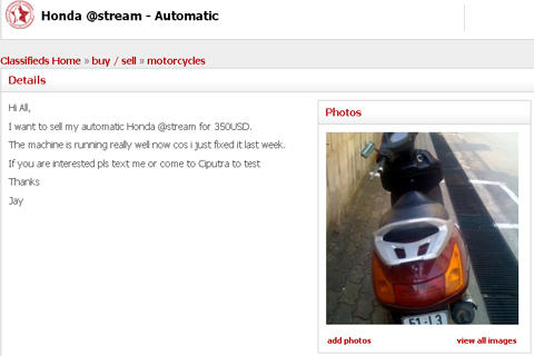 Ảnh  Thông tin rao bán sản phẩm bằng tiếng Anh khá ngắn gọn, bên dưới sẽ kèm địa chỉ email, số điện thoại. Ảnh chụp màn hình