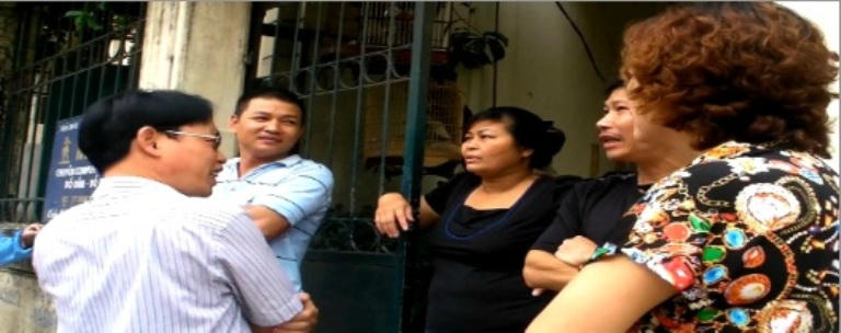 Ông Hoàn bức xúc với ban quản lý