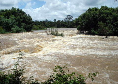 Sêrêpôk là dòng sông lớn nhất của Đăk Lăk.