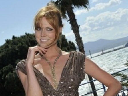 Chiếc dây chuyền trị giá 2,6 triệu đô bị đánh cắp.