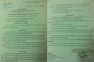 Trong khi TAND quận Cầu Giấy đưa vụ án ra xét xử sơ thẩm lần 2 Thì TAND huyện Chương Mỹ vẫn ra QĐ rút ngắn thời gian thử thách đối với bị cáo Luyện