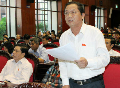 ĐBQH Phạm Văn Tân (Nghệ An) phát biểu tại Hội trường