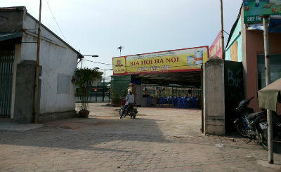 “Tổ hợp” ăn nhậu và giải trí trong phần đất Hadico.