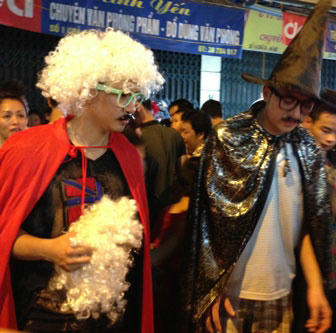 Thêm những nhân vật "ngoại lai" chẳng giống ai