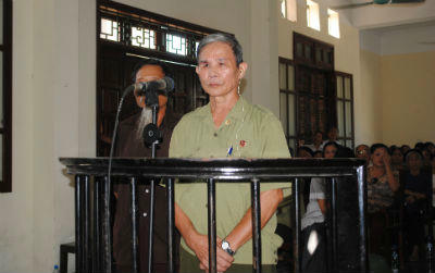 Người dân Cô Mễ 