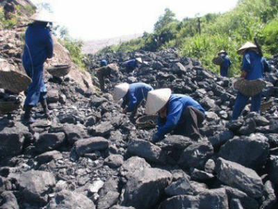 Được giảm thuế xuất khẩu nhưng ngành than vẫn than khó khăn