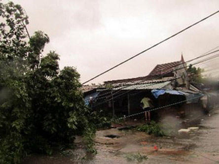 Yêu cầu đảm bảo an toàn tính mạng, tài sản người dân sau bão