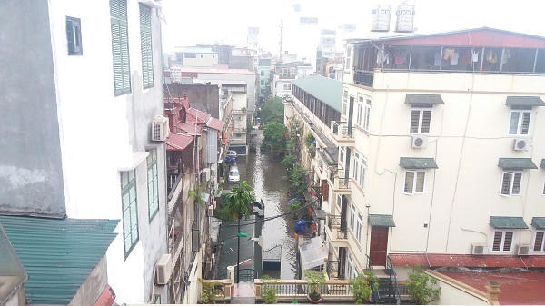 Ngán ngẩm sự cố do Hà Nội ngập sâu