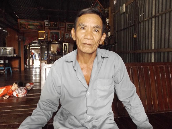 Chồng quẫn trí ép con tự thiêu vì không níu được tình vợ