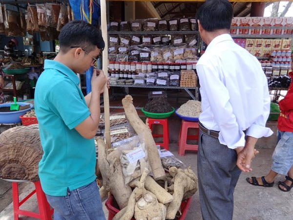 “Thần chết” rình rập vì “cây gì cũng ngâm, rượu gì cũng uống”